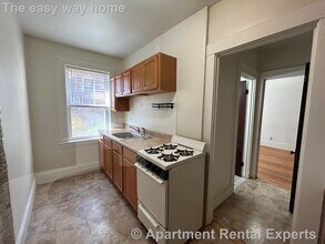 157 Summer St in Somerville, MA - Foto de edificio - Building Photo