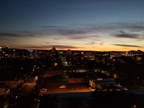 Regency Tower in Syracuse, NY - Foto de edificio - Building Photo