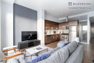 100 Van Ness Ave in San Francisco, CA - Building Photo - Building Photo