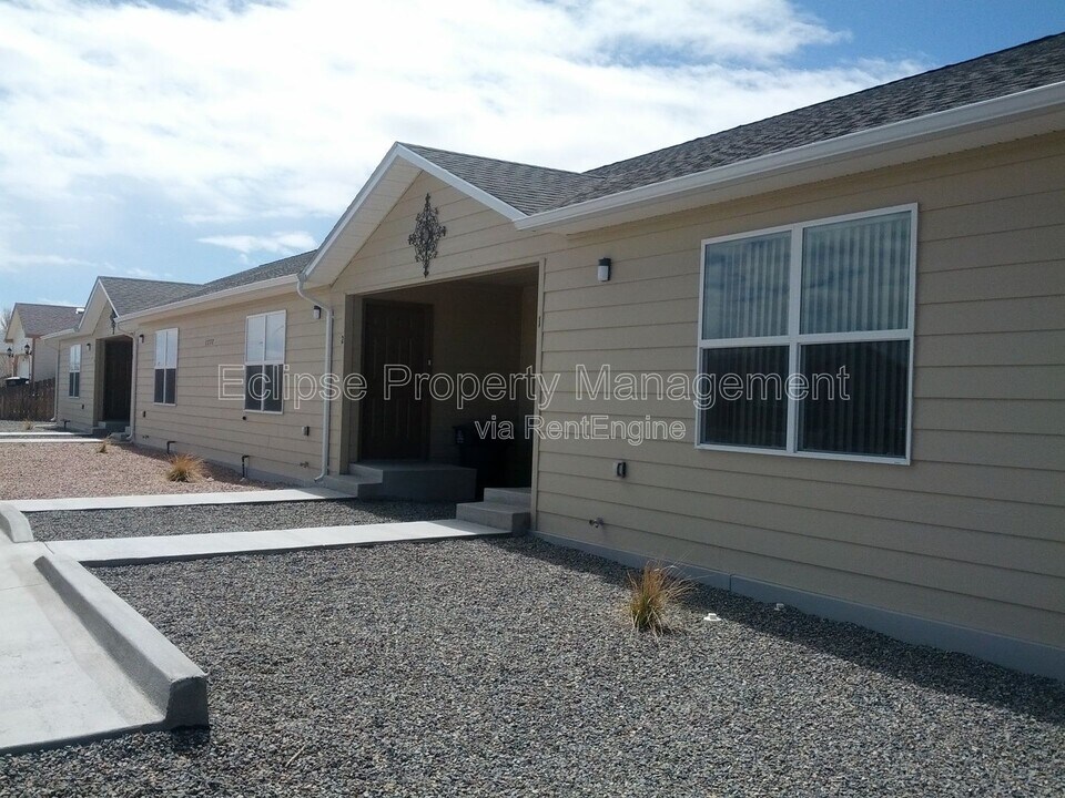 1777 Edison Ave in Alamosa, CO - Building Photo