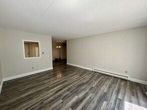 757 Main St in South Portland, ME - Building Photo - Building Photo