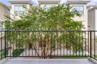 1115 Kinney Ave, Unit #11 in Austin, TX - Building Photo - Building Photo