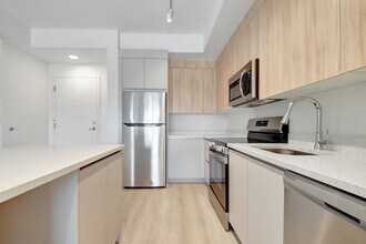 232 Fordham Dr, Unit A1 in Lake Worth Beach, FL - Foto de edificio - Building Photo