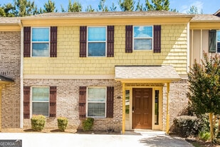 66 Gilliam's Xing SW in Cartersville, GA - Building Photo