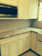 9560 1/2 W Olympic Blvd in Beverly Hills, CA - Foto de edificio - Building Photo