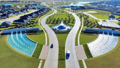 3807 Beltingham Bend Wy in Fulshear, TX - Building Photo - Building Photo