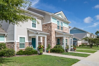 Jasmine Trails in Gulf Shores, AL - Building Photo - Building Photo