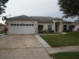 3251 Countryside View Dr in St. Cloud, FL - Building Photo