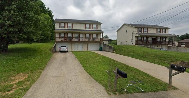 property at 112 Virgil Dr