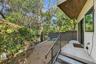 2710 Wilson St in Austin, TX - Building Photo - Building Photo