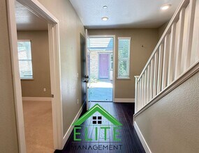 3977 Clare St in Dublin, CA - Building Photo - Building Photo