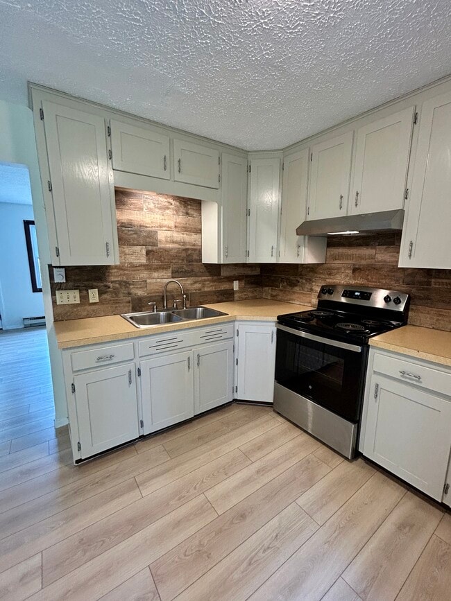 property at 230 Lindale Ave