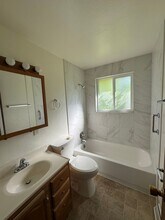143 S Brentwood Dr in Colorado Springs, CO - Foto de edificio - Building Photo
