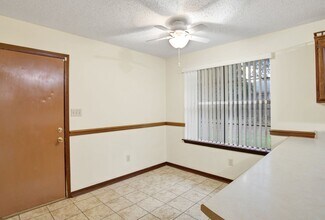 328 Bobwhite Dr in Pensacola, FL - Building Photo - Building Photo