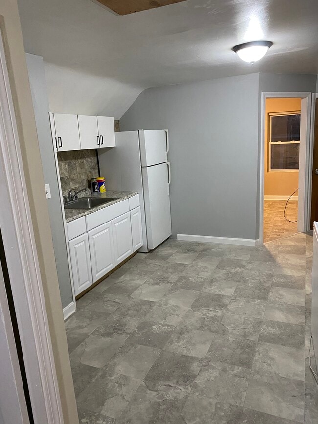 156 Cedar St in Haverhill, MA - Building Photo - Building Photo