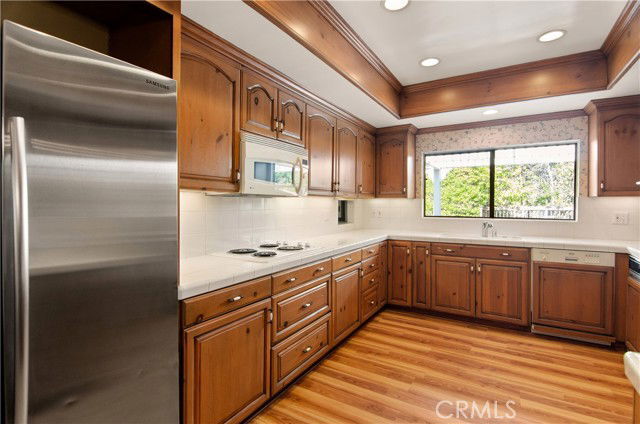 20751 Deforest St in Woodland Hills, CA - Building Photo - Building Photo