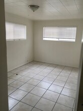 834 E Silva St in Long Beach, CA - Building Photo - Building Photo