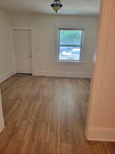 1341 Adams Ave in Dunmore, PA - Building Photo - Building Photo