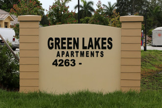 Green Lakes Apartments in Lake Worth, FL - Building Photo - Building Photo