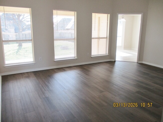 536 Inwood Rd in Azle, TX - Building Photo - Building Photo