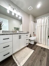 299 Hummingbird Wy in Sugar City, ID - Building Photo - Building Photo