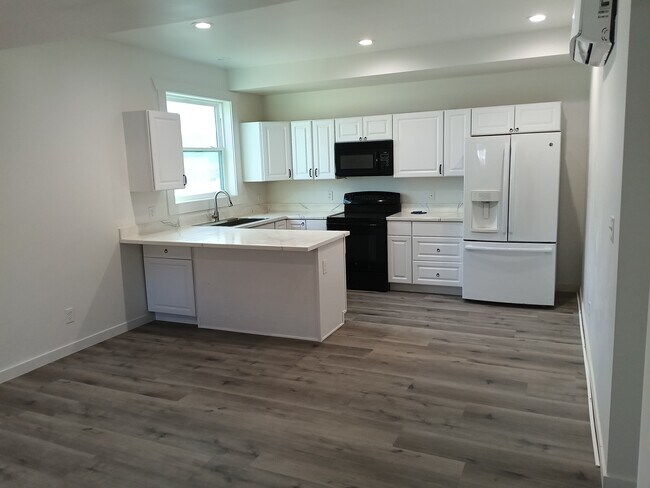 2250 E Unity Way, Unit 2250 East Unity Way in Eagle Mountain, UT - Building Photo - Building Photo