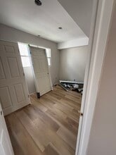 7 Runnymede Rd in Kingston, ON - Building Photo - Building Photo
