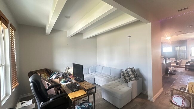 1613 Ocaso Dr in Laredo, TX - Building Photo - Building Photo