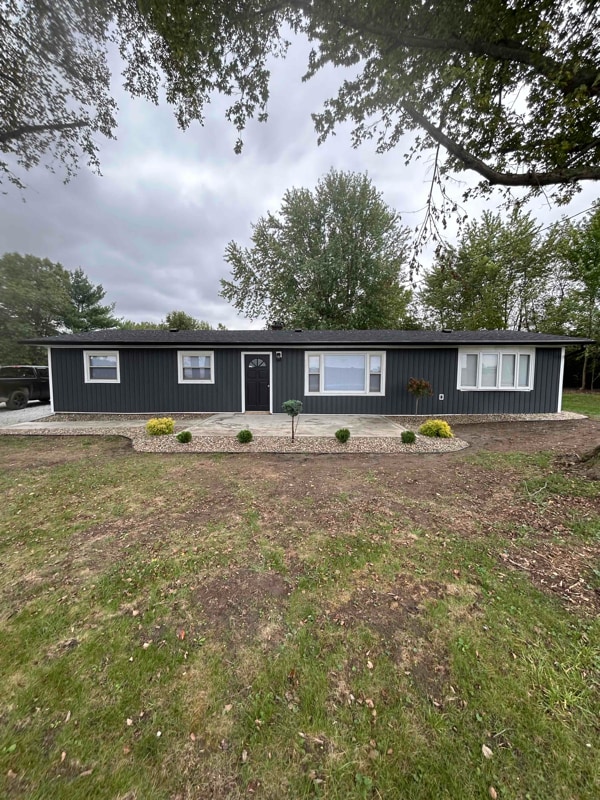 property at 4475 W 700 N