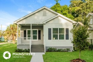 1700 45th St S in St. Petersburg, FL - Building Photo