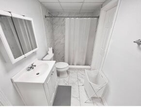 2227 Woodbriar Dr in Buford, GA - Building Photo - Building Photo