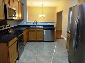 103 Surlington Dr in Ladson, SC - Building Photo - Building Photo