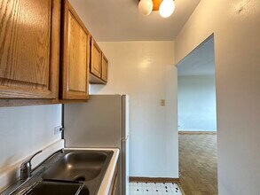 4180 N Marine Dr, Unit 809 in Chicago, IL - Foto de edificio - Building Photo