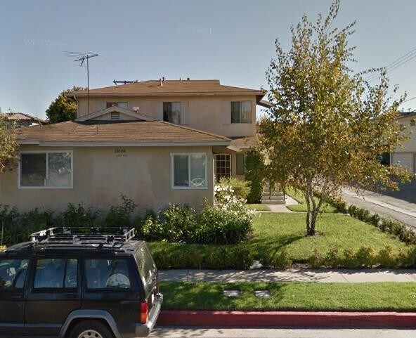 21004 Henrietta St in Torrance, CA - Building Photo