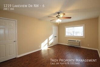 1219 Lakeview Dr NW in Conyers, GA - Building Photo - Building Photo