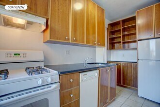 785 W End Ave in New York, NY - Building Photo - Building Photo