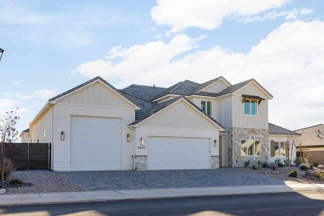 5245 W 1930 S in Hurricane, UT - Building Photo - Building Photo