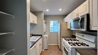 632 Pavare Ct in Winter Haven, FL - Building Photo - Building Photo