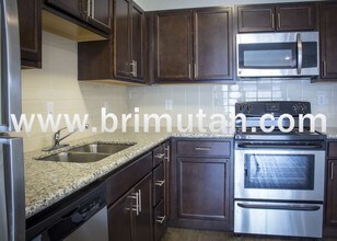 3225 South 900 East-Unit -107 in Millcreek, UT - Building Photo - Building Photo