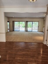 11 Gossamer Ln in Savannah, GA - Foto de edificio - Building Photo
