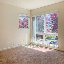 916 N 104th St in Seattle, WA - Building Photo - Building Photo