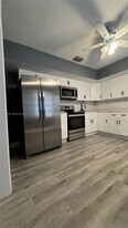 820 SE 12th St in Fort Lauderdale, FL - Building Photo