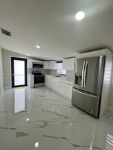 11800 SW 176th St in Miami, FL - Building Photo - Building Photo