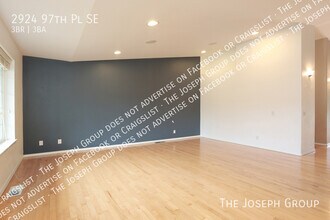 2924 97th Pl SE in Everett, WA - Building Photo - Building Photo