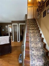 62 Roxbury Rd in East Lyme, CT - Building Photo - Building Photo