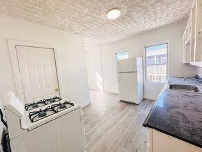 513 Washington St in Boston, MA - Building Photo - Building Photo