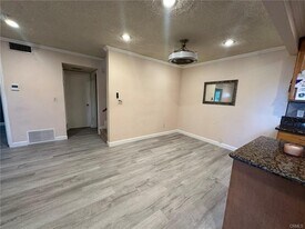 18512 Mayall St in Los Angeles, CA - Building Photo