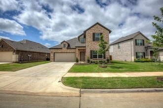 3613 Bluestem Blvd in Lantana, TX - Building Photo - Building Photo