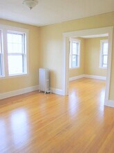 160 Norfolk St, Unit 3 in Cambridge, MA - Foto de edificio - Building Photo