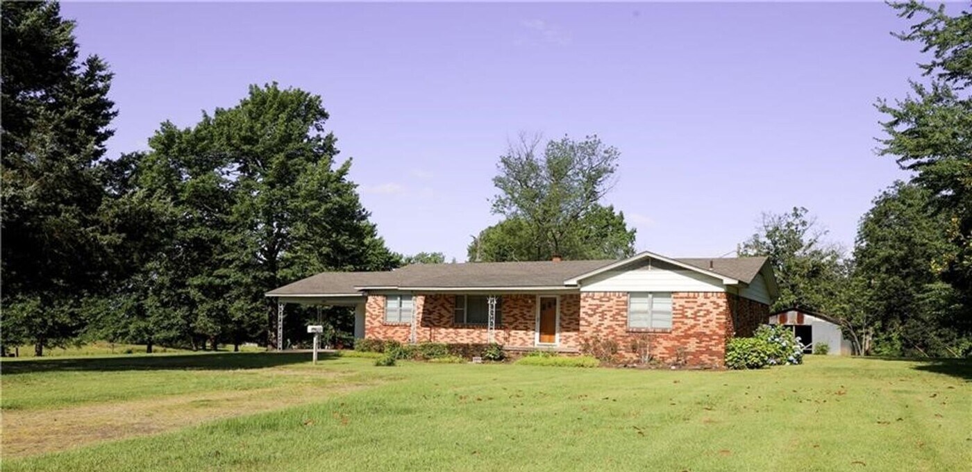 3529 Dean Springs Rd in Alma, AR - Building Photo